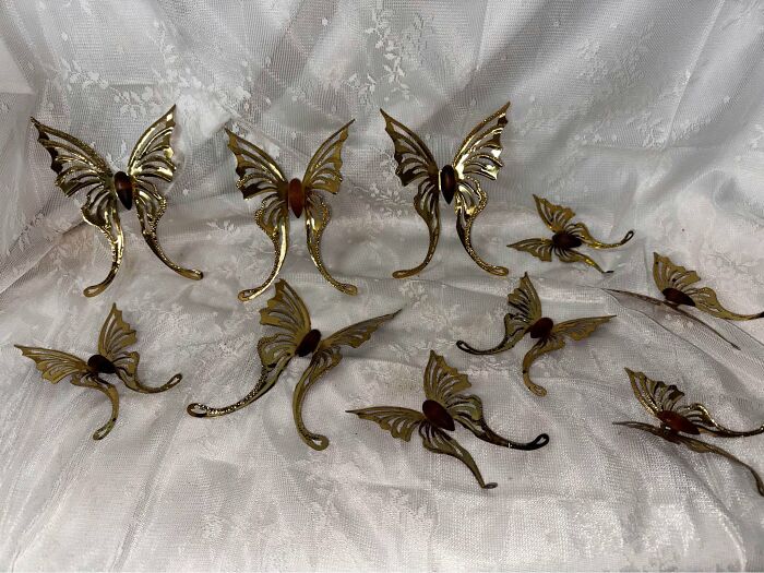 84 Amazing Thrift Store Finds That Might Make Your Inner Grandma Happy