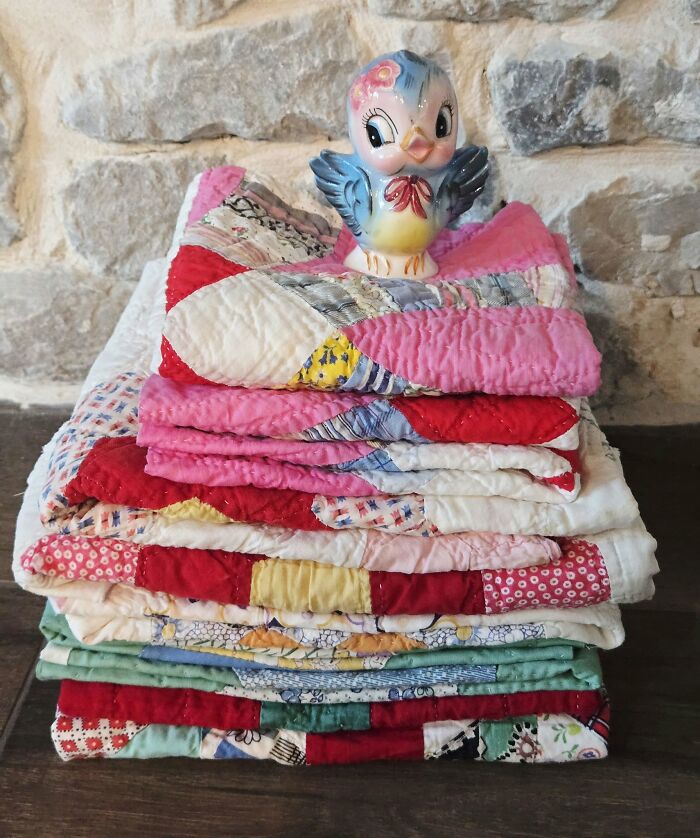 84 Amazing Thrift Store Finds That Might Make Your Inner Grandma Happy
