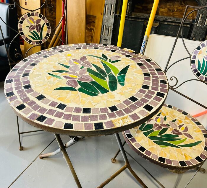 84 Amazing Thrift Store Finds That Might Make Your Inner Grandma Happy
