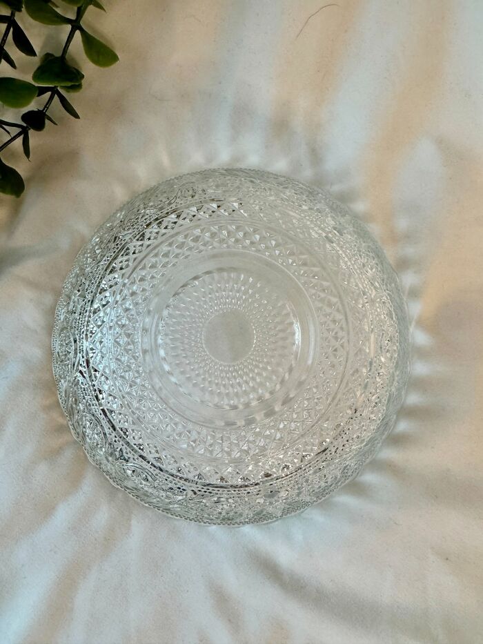 84 Amazing Thrift Store Finds That Might Make Your Inner Grandma Happy
