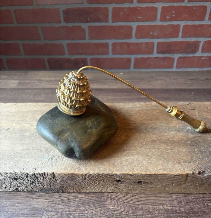 84 Amazing Thrift Store Finds That Might Make Your Inner Grandma Happy