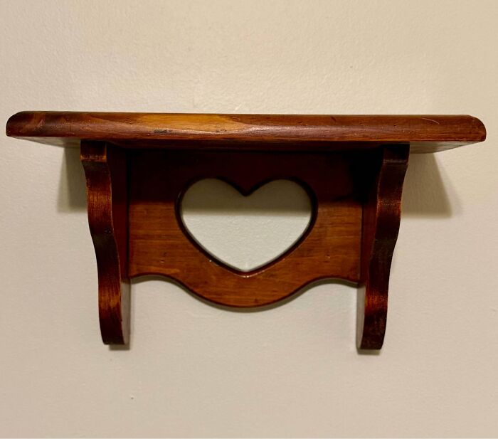84 Amazing Thrift Store Finds That Might Make Your Inner Grandma Happy