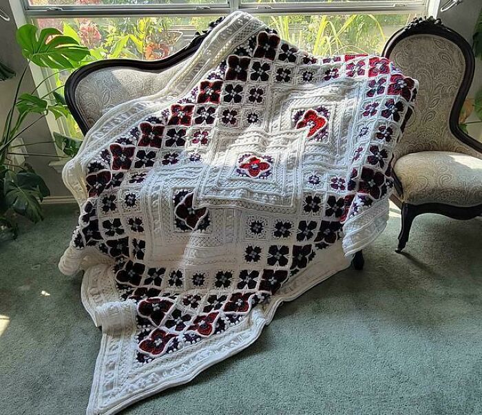 79 Creative Crochet Projects That Prove Yarn Can Become Just About Anything (New Pics) 79 Creative Crochet Projects That Prove Yarn Can Become Just About Anything (New Pics)