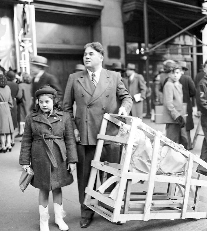 84 Rare Historical Photos That Show A Side Of The Past Most People Never Get To See 84 Rare Historical Photos That Show A Side Of The Past Most People Never Get To See