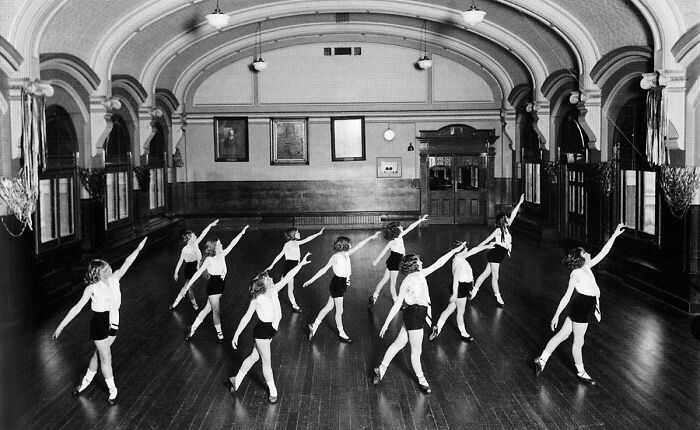 84 Rare Historical Photos That Show A Side Of The Past Most People Never Get To See 84 Rare Historical Photos That Show A Side Of The Past Most People Never Get To See