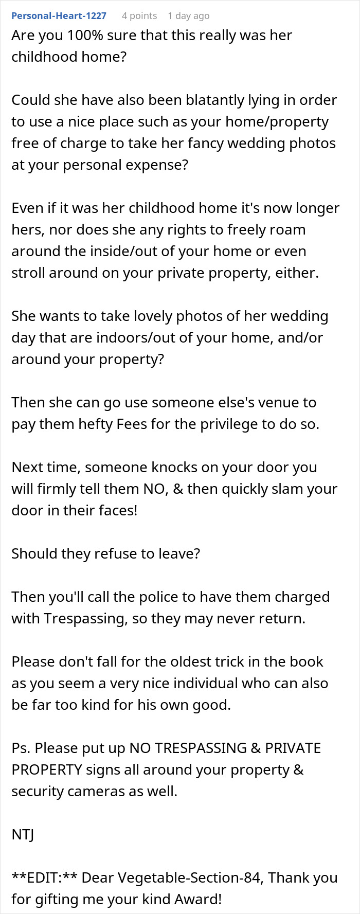 Entitled Bride Takes Over Man’s Porch For Wedding Pics, Starts Crying When He Kicks Her Out Hours Later Entitled Bride Takes Over Man’s Porch For Wedding Pics, Starts Crying When He Kicks Her Out Hours Later