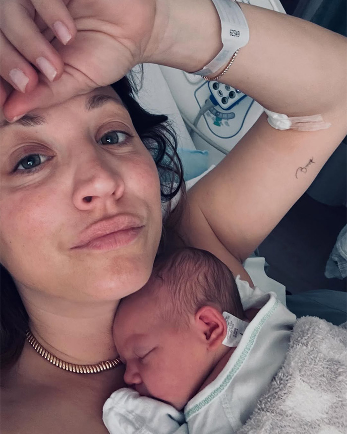 “Celebrities Are In A Secret Contest”: Kaley Cuoco Reveals Name After Giving Birth To Second Baby “Celebrities Are In A Secret Contest”: Kaley Cuoco Reveals Name After Giving Birth To Second Baby