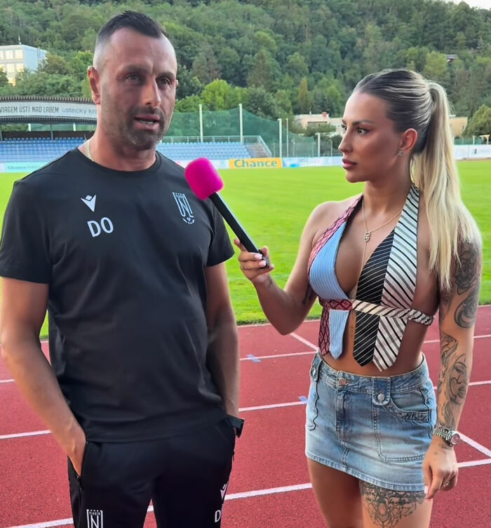 Coach’s Awkward Interview Makes Waves After He Goes To Incredible Lengths To Avoid Eye Contact With Reporter Coach’s Awkward Interview Makes Waves After He Goes To Incredible Lengths To Avoid Eye Contact With Reporter