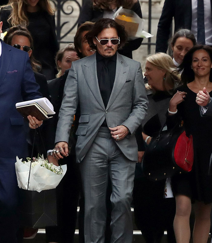 Hollywood Actor’s New Show Hit With Boycott Calls After Fresh Scrutiny Over Resurfaced Disgusting Texts Hollywood Actor’s New Show Hit With Boycott Calls After Fresh Scrutiny Over Resurfaced Disgusting Texts