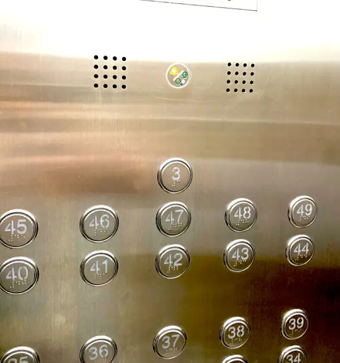 81 Ridiculous Design Choices That Somehow Got Past Every Meeting, Every Check, And Every Approval 81 Ridiculous Design Choices That Somehow Got Past Every Meeting, Every Check, And Every Approval