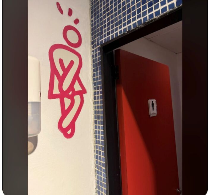 81 Ridiculous Design Choices That Somehow Got Past Every Meeting, Every Check, And Every Approval 81 Ridiculous Design Choices That Somehow Got Past Every Meeting, Every Check, And Every Approval