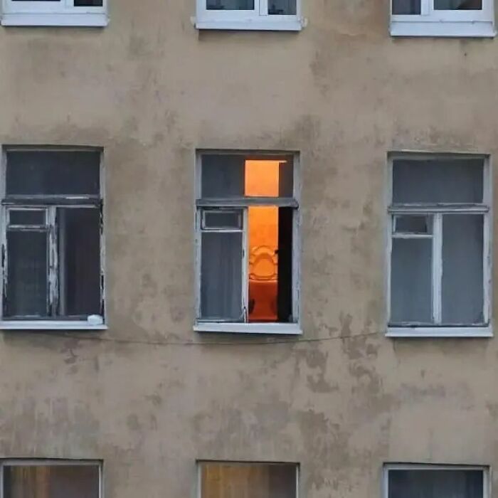 76 Cursed Images That Are Even Weirder Without Any Context 76 Cursed Images That Are Even Weirder Without Any Context