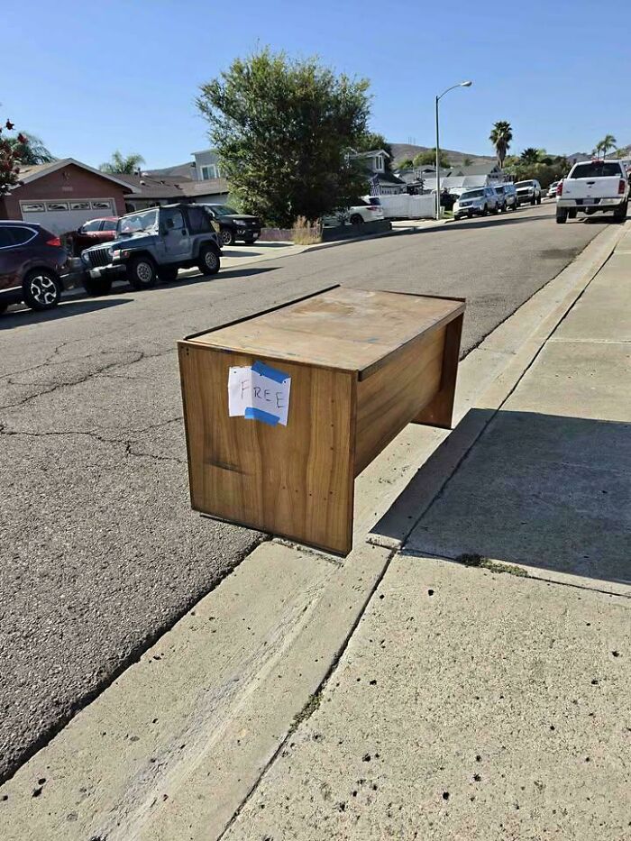 80 Photos Confusing The Eye In The Best Way, And Their Explanations Make Them Even More Amusing 80 Photos Confusing The Eye In The Best Way, And Their Explanations Make Them Even More Amusing