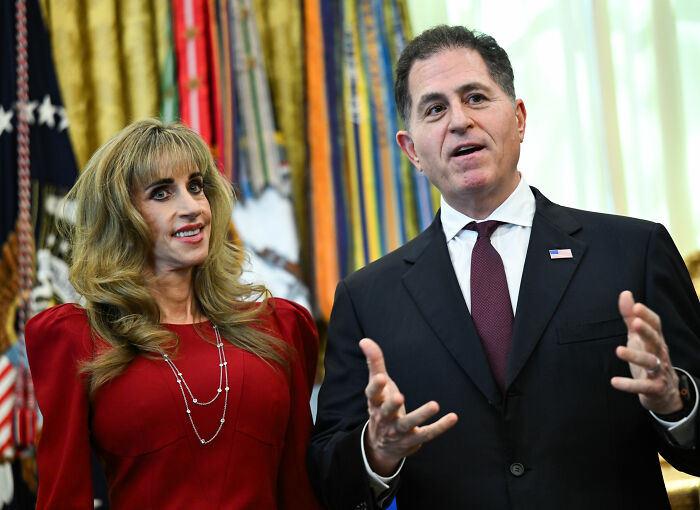 After Susan Dell&rsquo;s Viral Transformation, Video Of Top Official Fuels Speculation Over Women In Trump&rsquo;s Circle