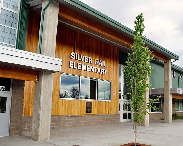 Harrowing New Details Emerge About Oregon Elementary School Tragedy, Including Hero Bystander’s Bravery Harrowing New Details Emerge About Oregon Elementary School Tragedy, Including Hero Bystander’s Bravery