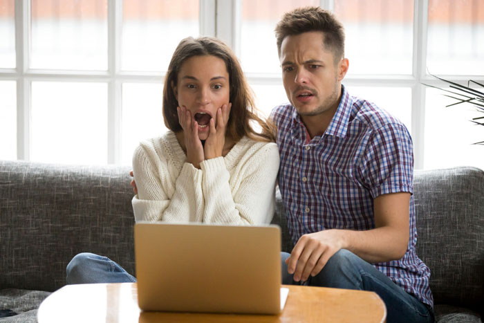 Groom’s Stepmom Spends $6,400 On Luxuries For The Wedding, Leaves Son With All The Bills And Vanishes Groom’s Stepmom Spends $6,400 On Luxuries For The Wedding, Leaves Son With All The Bills And Vanishes