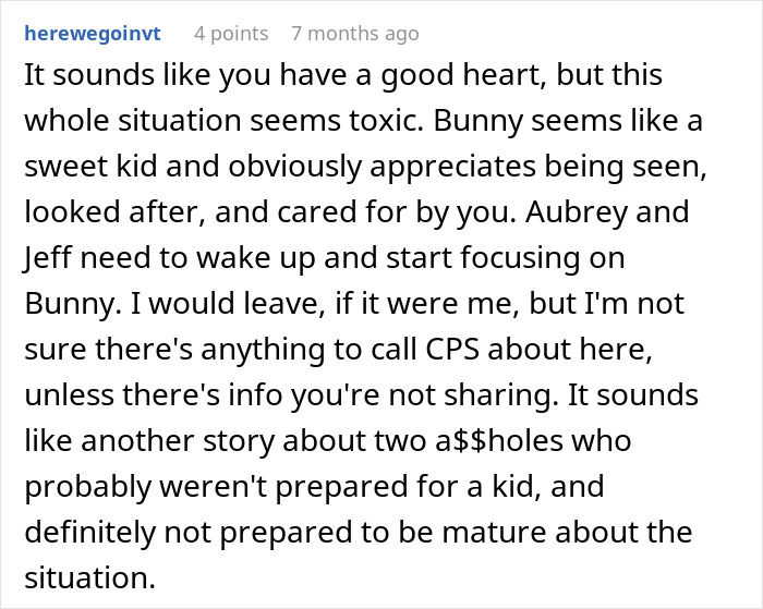 Woman Starts Dating Guy Almost 20 Years Older, Realizes He’s Been Hiding A Daughter