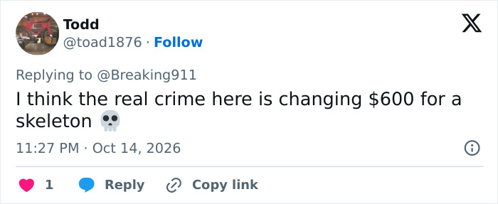 “Her Halloween Game Is Hardcore”: Woman Takes Halloween Commitment To Another Level, Ends Up In Handcuffs “Her Halloween Game Is Hardcore”: Woman Takes Halloween Commitment To Another Level, Ends Up In Handcuffs