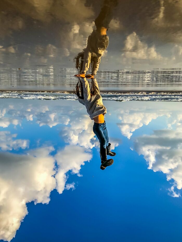 This Photographer Took 30,000 Photos Across 16 Different iPhones, And Here Are 27 Results This Photographer Took 30,000 Photos Across 16 Different iPhones, And Here Are 27 Results