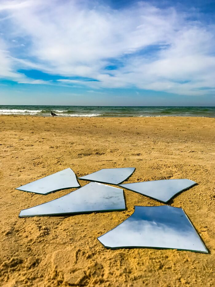 This Photographer Took 30,000 Photos Across 16 Different iPhones, And Here Are 27 Results This Photographer Took 30,000 Photos Across 16 Different iPhones, And Here Are 27 Results