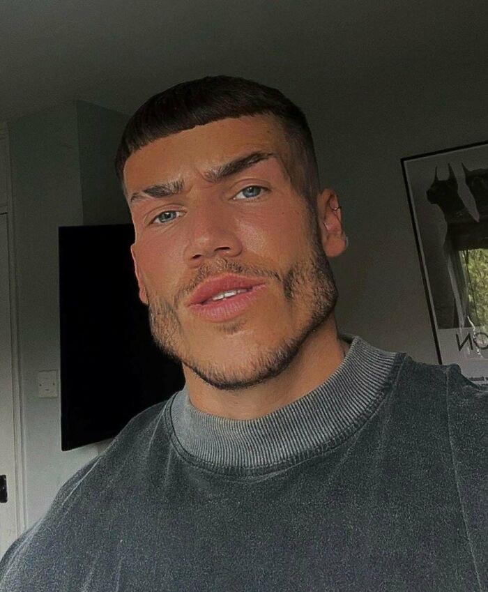 85 Edited Photos So Ridiculous They&rsquo;re Hard To Look At With A Straight Face