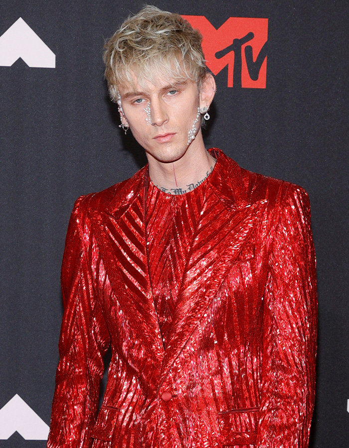 ‘She Likes It Gross And Dirty’: Internet Slammed Dakota Johnson After Insider Share Her Intimate Life With MGK ‘She Likes It Gross And Dirty’: Internet Slammed Dakota Johnson After Insider Share Her Intimate Life With MGK