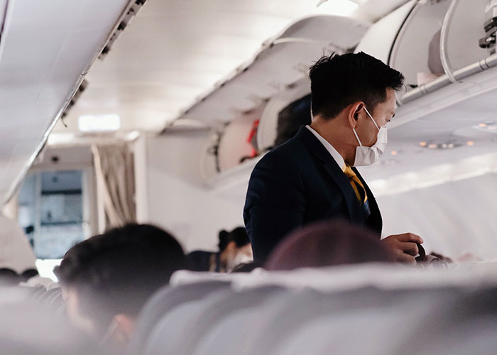 46 Times People Got Stuck Next To An Entitled Passenger And Had Nowhere To Escape At 30,000 Feet