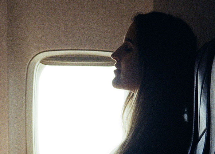 46 Times People Got Stuck Next To An Entitled Passenger And Had Nowhere To Escape At 30,000 Feet