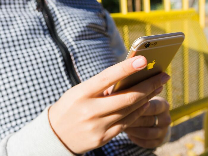 36 Hilarious And Actually Traumatizing Things People Found On Their BF’s Phones 36 Hilarious And Actually Traumatizing Things People Found On Their BF’s Phones