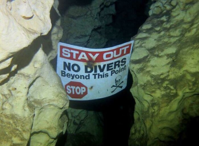 89 Creepy Deep-Water Photos That Might Stay In Your Head For A While