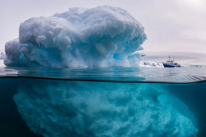 89 Creepy Deep-Water Photos That Might Stay In Your Head For A While