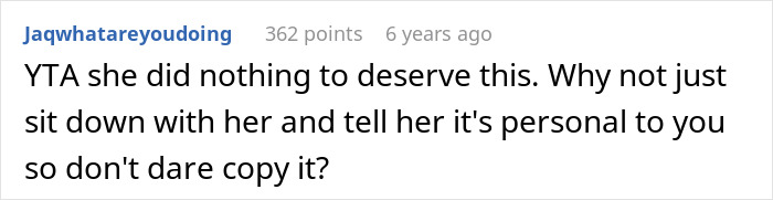 Woman Purposefully Tricks Friend To Go To A Bad Tattoo Artist, Laughs When It Gets Infected Woman Purposefully Tricks Friend To Go To A Bad Tattoo Artist, Laughs When It Gets Infected