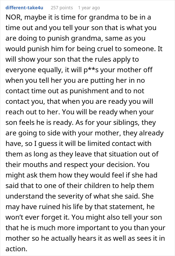 Mother’s Day Dinner Turns Sour When Grandma Says 10YO Grandkid Ruined Everything Mother’s Day Dinner Turns Sour When Grandma Says 10YO Grandkid Ruined Everything