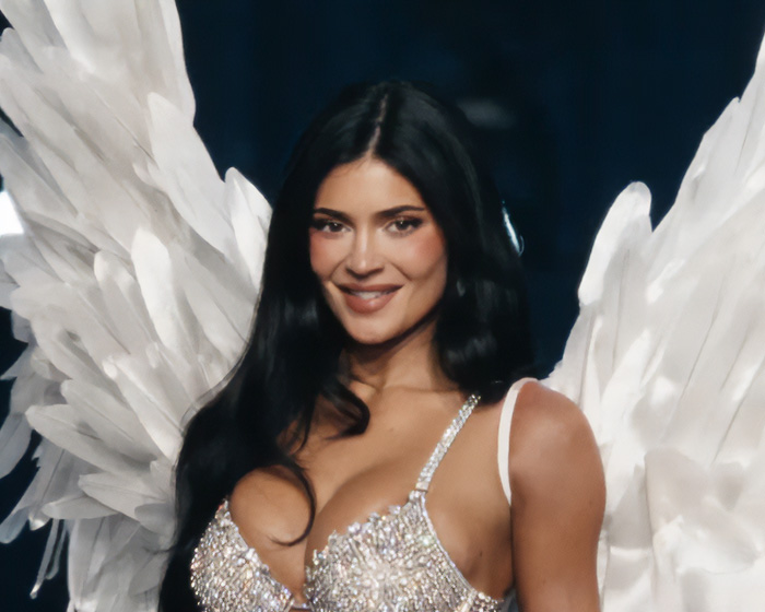 Kylie Jenner’s Victoria’s Secret Appearance Sparks Fury As Viewers Break Down Every Awkward Detail