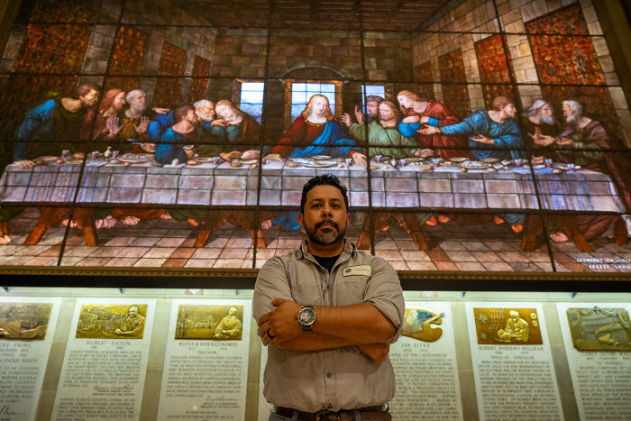 This Stained-Glass Expert Has Spent Decades Preserving Artworks That Are Centuries Old This Stained-Glass Expert Has Spent Decades Preserving Artworks That Are Centuries Old