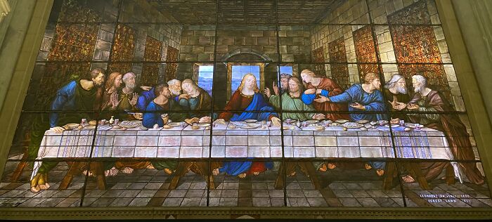 This Stained-Glass Expert Has Spent Decades Preserving Artworks That Are Centuries Old This Stained-Glass Expert Has Spent Decades Preserving Artworks That Are Centuries Old