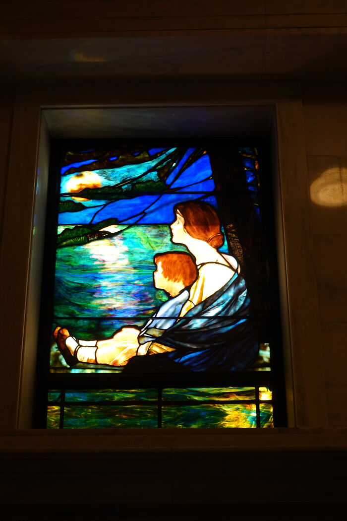 This Stained-Glass Expert Has Spent Decades Preserving Artworks That Are Centuries Old This Stained-Glass Expert Has Spent Decades Preserving Artworks That Are Centuries Old