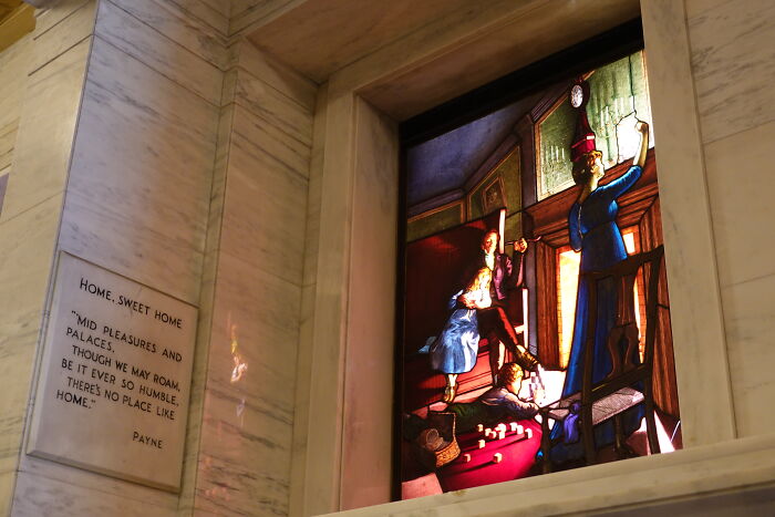 This Stained-Glass Expert Has Spent Decades Preserving Artworks That Are Centuries Old This Stained-Glass Expert Has Spent Decades Preserving Artworks That Are Centuries Old