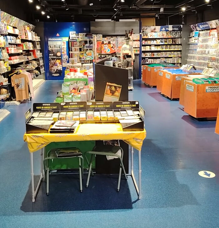 Shopkeeper Goes Viral After Defending Store During The France Riots As Everyone Makes The Same Observation Shopkeeper Goes Viral After Defending Store During The France Riots As Everyone Makes The Same Observation