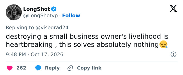 Shopkeeper Goes Viral After Defending Store During The France Riots As Everyone Makes The Same Observation Shopkeeper Goes Viral After Defending Store During The France Riots As Everyone Makes The Same Observation