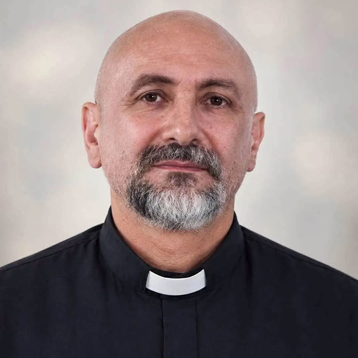 Church Breaks Silence After Crucifix Falls On Priest During Live Mass As His Haunting Final Words Are Revealed Church Breaks Silence After Crucifix Falls On Priest During Live Mass As His Haunting Final Words Are Revealed