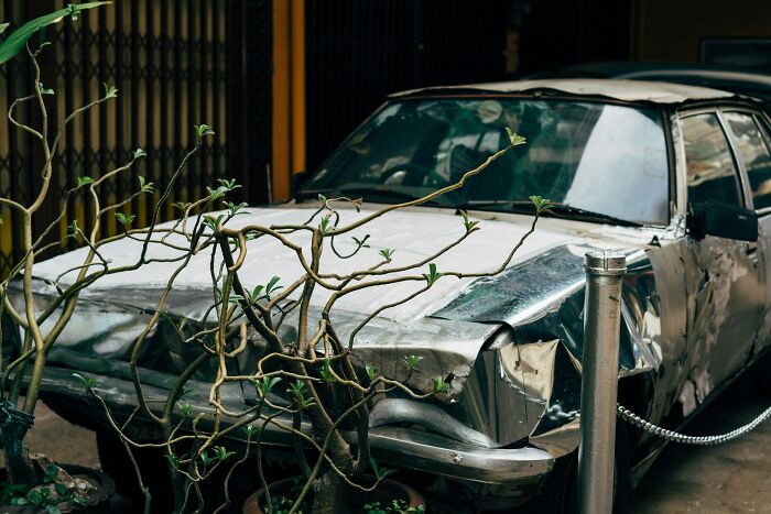 62 People Share The Scariest Few Seconds Of Their Lives, And Explain How They Survived