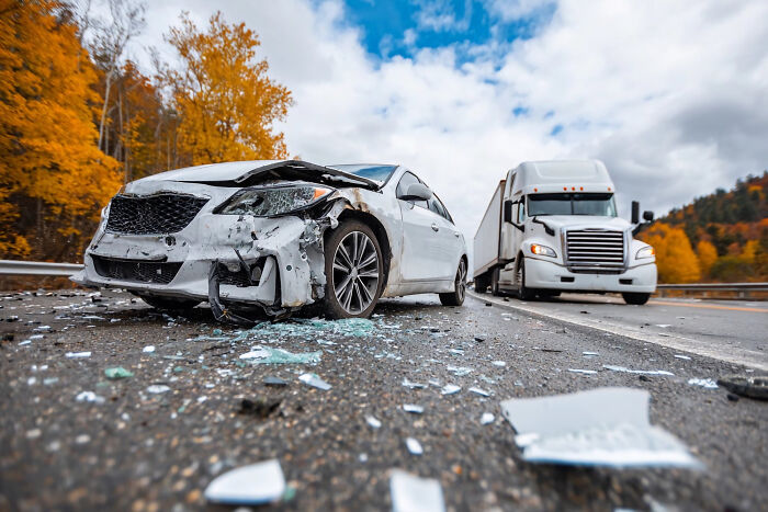 62 People Share The Scariest Few Seconds Of Their Lives, And Explain How They Survived
