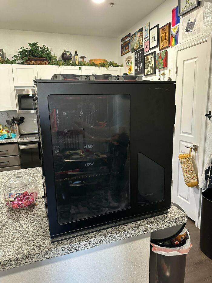 78 Dumpster Diving Finds That Prove That One Person&rsquo;s Trash Is Another&rsquo;s Treasure (New Pics)