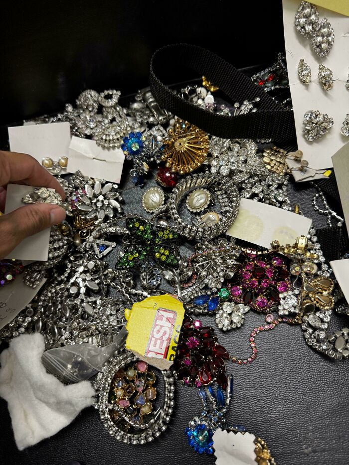 78 Dumpster Diving Finds That Prove That One Person&rsquo;s Trash Is Another&rsquo;s Treasure (New Pics)