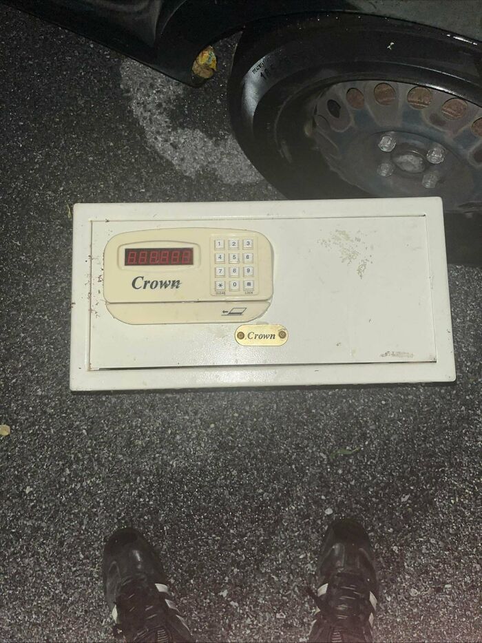 78 Dumpster Diving Finds That Prove That One Person&rsquo;s Trash Is Another&rsquo;s Treasure (New Pics)