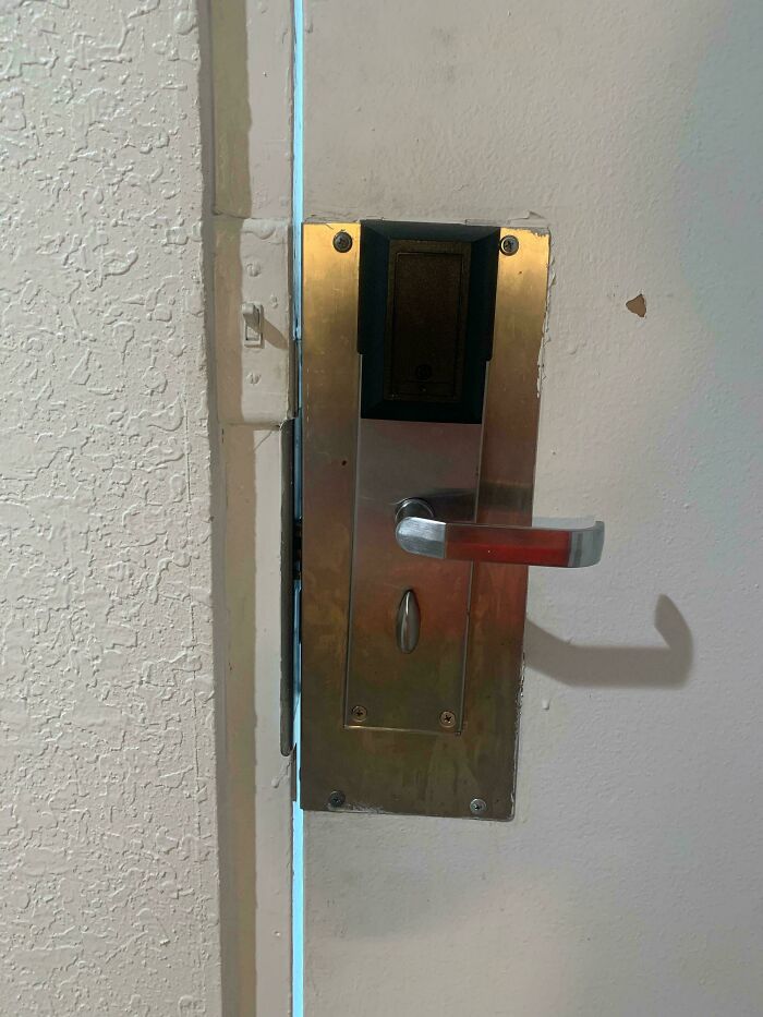 127 Hilariously Bad Designs That Somehow Got Approved By Someone With Eyes (New Pics) 127 Hilariously Bad Designs That Somehow Got Approved By Someone With Eyes (New Pics)