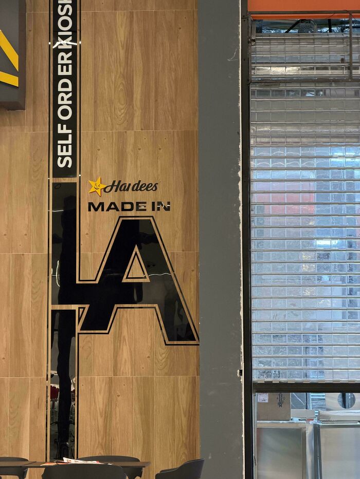 127 Hilariously Bad Designs That Somehow Got Approved By Someone With Eyes (New Pics) 127 Hilariously Bad Designs That Somehow Got Approved By Someone With Eyes (New Pics)