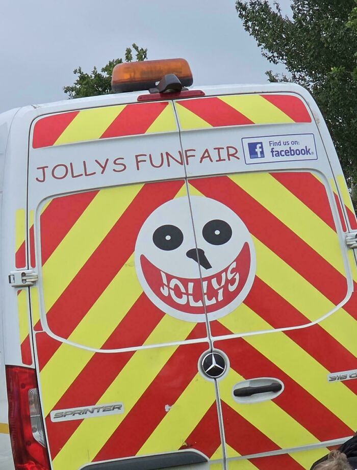 127 Hilariously Bad Designs That Somehow Got Approved By Someone With Eyes (New Pics) 127 Hilariously Bad Designs That Somehow Got Approved By Someone With Eyes (New Pics)