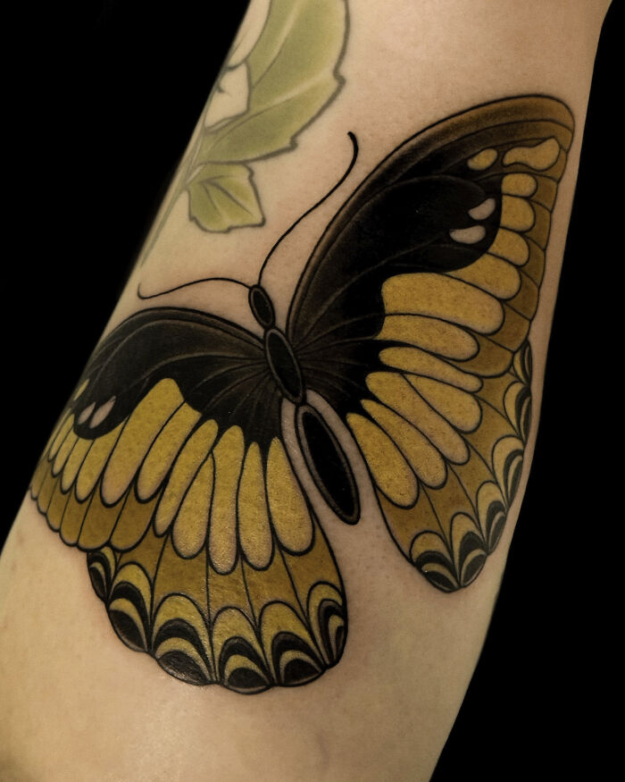 15 Butterfly Tattoos That Prove Transformation Looks Good On Skin, According To Our Artists